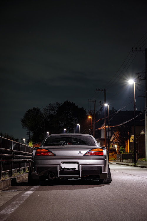 シルビアのシルビア・インテ(4dr) & ER34・夜景と一緒にに関するカスタム事例の投稿画像4枚目