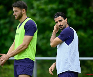 Johan Boskamp calme les polémiques à Anderlecht : "Il se passe toujours quelque chose dans un vestiaire"