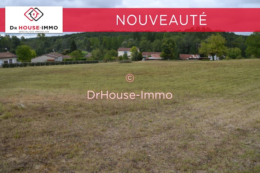 Vente terrain  5963 m² à Brantôme (24310), 49 000 €