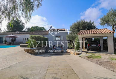 House with garden and terrace 3