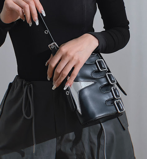 Title 2, Eight-pointed stars shoulder crossbody handbag,...