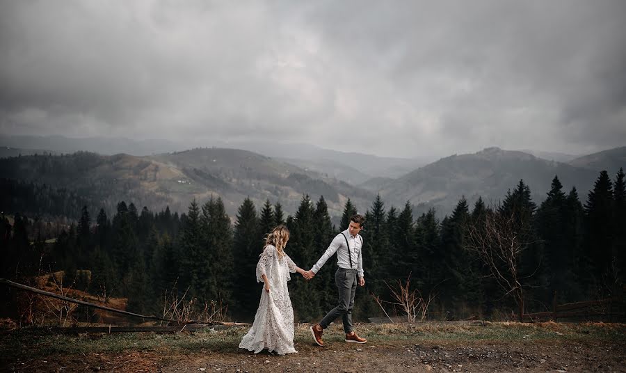 Wedding photographer Aleksey Chipchiu (mailin315). Photo of 2 June 2019