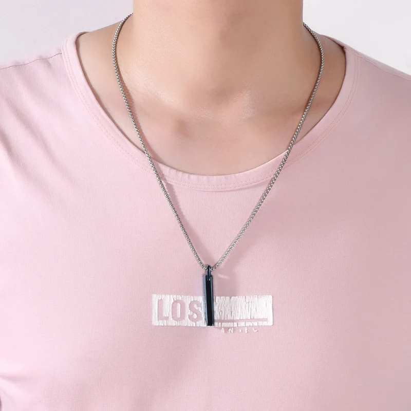 Title 3, Collier pendentif homme en acier tungstène simp...