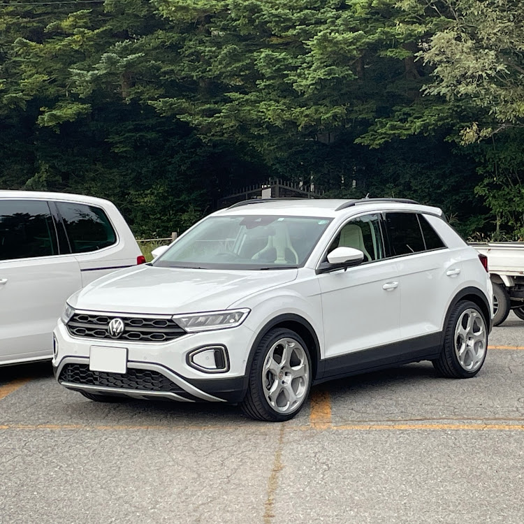 ゴルフトゥーランのVW・rotiform・EMK2024・楽しいひと時をありがとう・ユーロミーティング軽井沢2024に関するカスタム事例の投稿画像2枚目