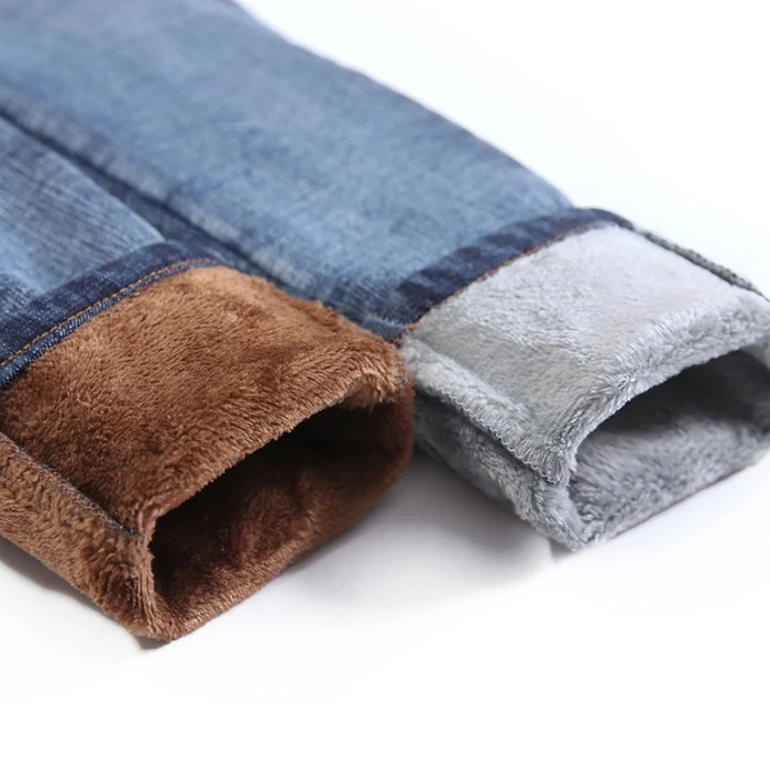 Women's plush casual skinny high-waist jeans for ultimate comfort and style. Perfect for everyday wear with a flattering