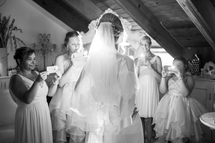 Fotógrafo de bodas Milan Vasovic (milanphotocine). Foto del 3 de febrero 2019