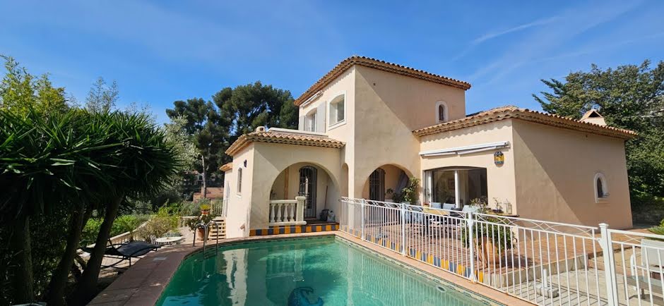 Vente maison 5 pièces 145 m² à Toulon (83000), 863 000 €