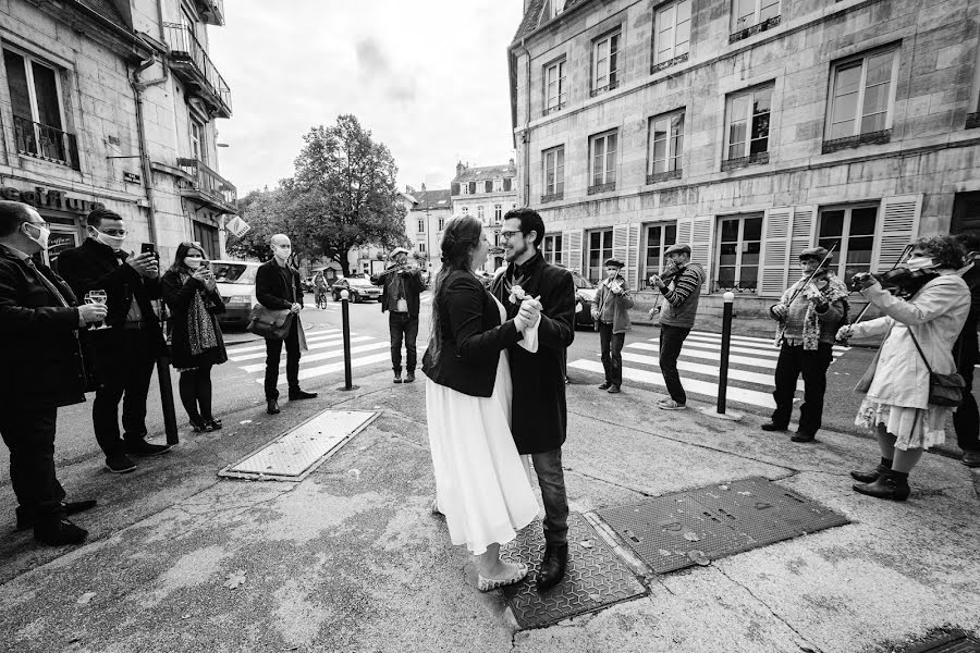 Fotografer pernikahan Yoann Begue (studiograou). Foto tanggal 3 Desember 2020