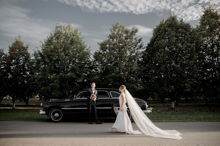 Fotografo di matrimoni Oksana Karaush (sand). Foto del 20 settembre 2021