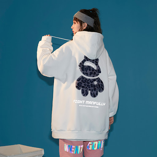 Title 3, Womens Flocking Reflective Printed Hooded Swea...