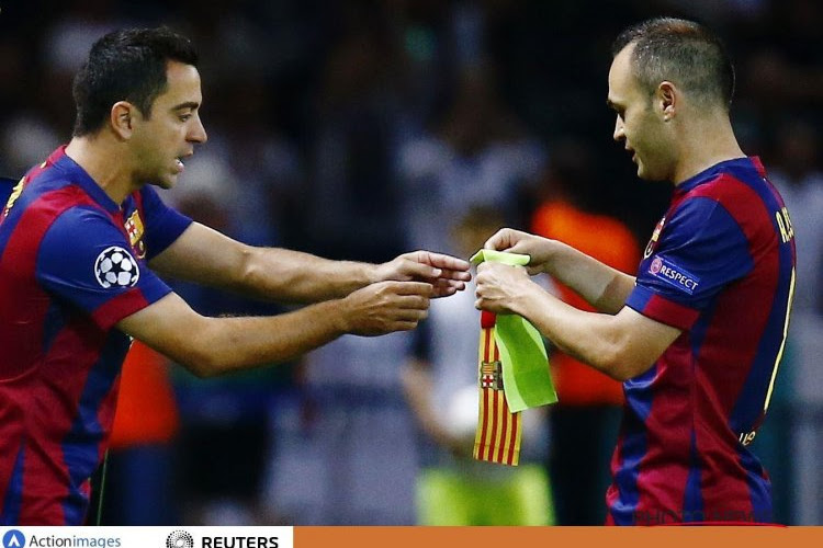 Iniesta neemt het op voor zijn maatje: "Xavi zal Barcelona weer op de rails krijgen"