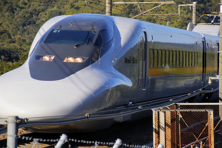 シビックタイプRの平日のカメ活📸・新幹線と愛車・流し撮り練習・シビックタイプR・鉄ちゃんに関するカスタム事例の投稿画像3枚目