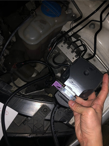 日本産 アウディ Gts 馬力 トルク向上ecuサブコンピューター レースチップ 型式 Dba 8kcdn Racechip B8 アバント A4 Audi 電子パーツ Www Newbalticdance Lt