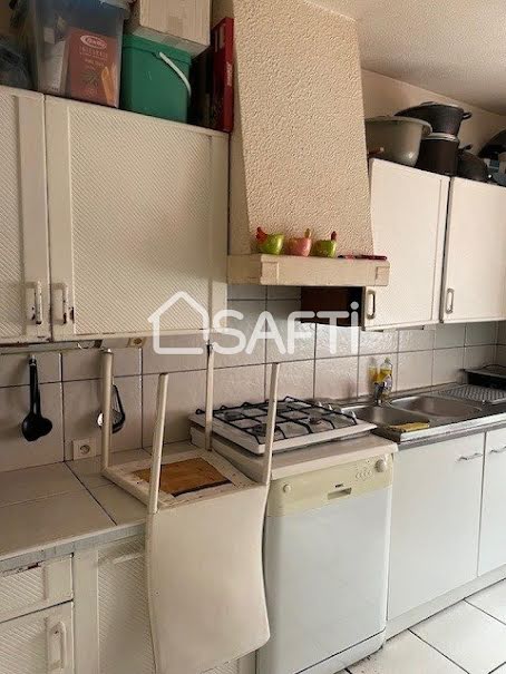 Vente appartement 3 pièces 73 m² à Saint-Etienne (42000), 78 000 €