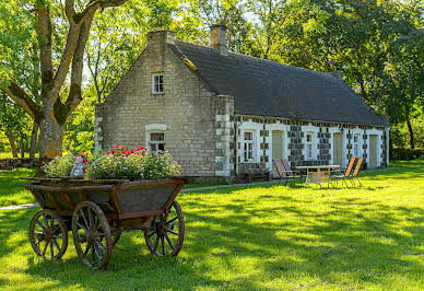 Corps de ferme avec jardin 7