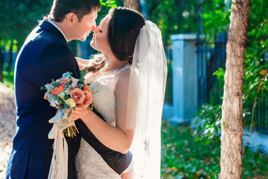 Fotografo di matrimoni Anna Putina (putina). Foto del 26 gennaio 2018