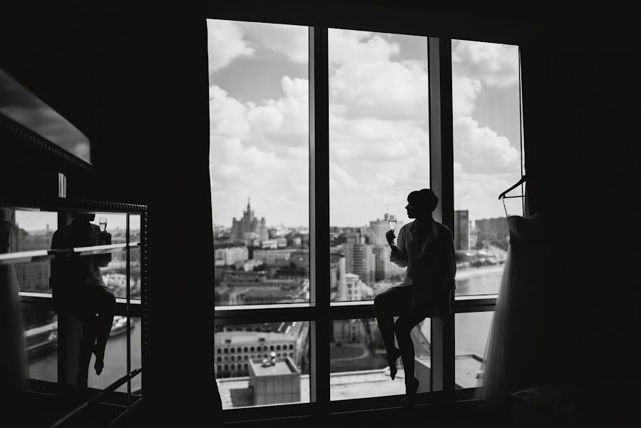 Fotografo di matrimoni Denis Komarov (komaroff). Foto del 1 agosto 2016