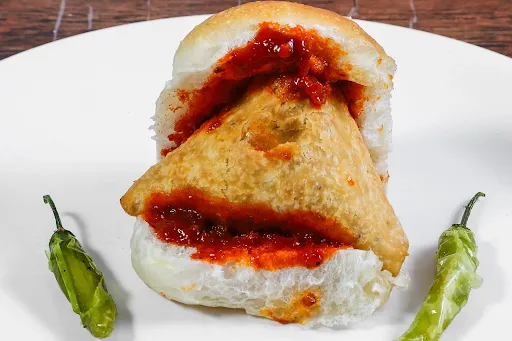 Schezwan Samosa Pav