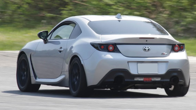 GR86の5月もよろしくお願いします・コソ練・おわらサーキット・ニューマイギアに関するカスタム事例の投稿画像3枚目