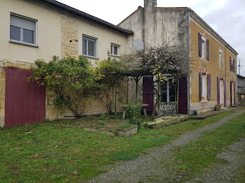 maison à Saint-Hilaire-la-Palud (79)