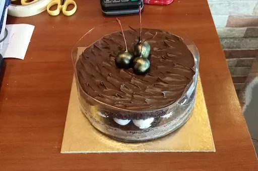 Black Forest Cake [Regular. 450 Grams]
