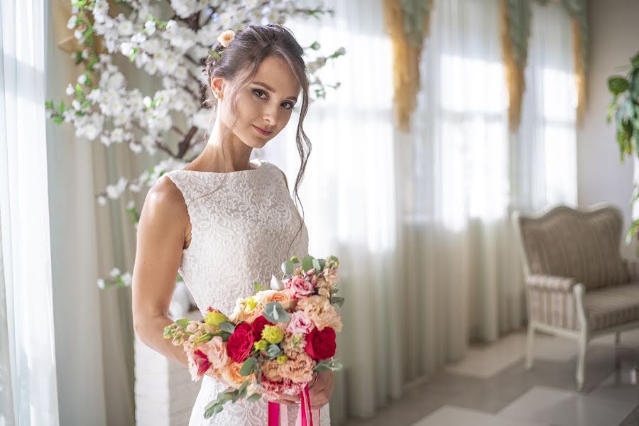 Fotógrafo de casamento Georgiy Tarkhanov (tarkhanov). Foto de 11 de fevereiro 2019