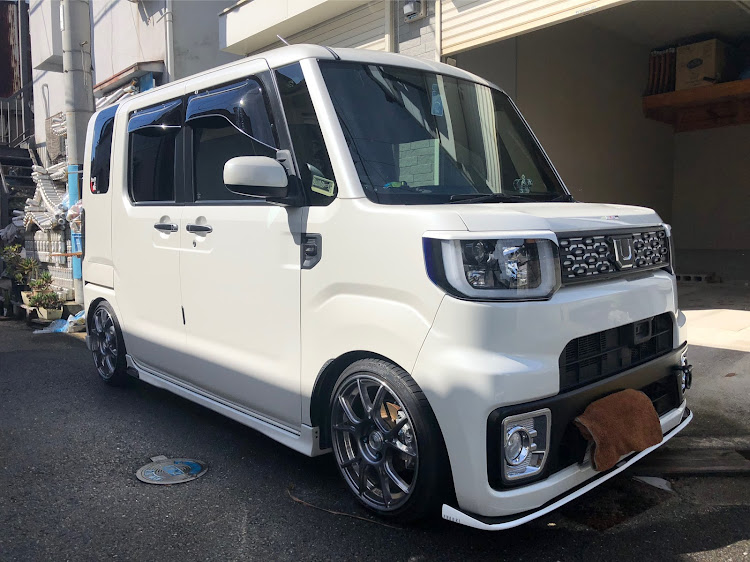 ウェイクのカーシャン洗車・うぇいかーずに関するカスタム事例の投稿画像1枚目