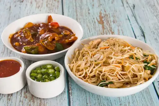 Hakka Noddles & Chilli Mushroom