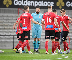 🎥 "Les bras le long du corps..." : le RWDM enrage après une décision arbitrale controversée face au Club NXT 