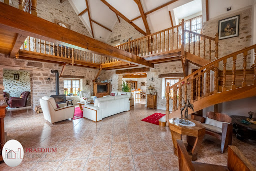 House with garden and terrace 3