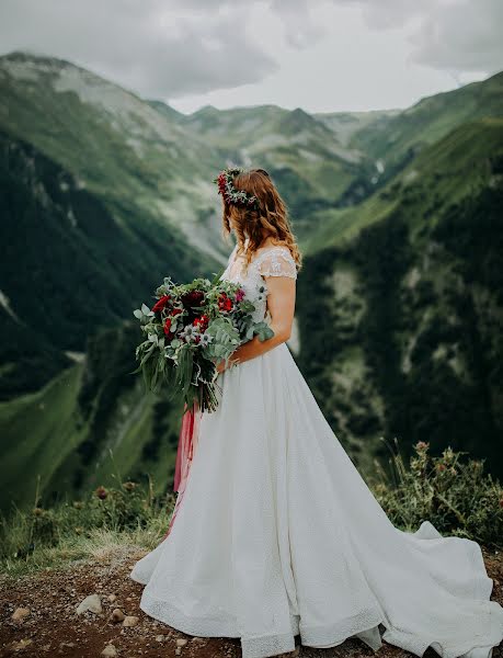 Fotograful de nuntă Archil Korgalidze (weddingingeorgia). Fotografia din 17 august 2018