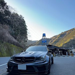 Cクラスステーションワゴン C63