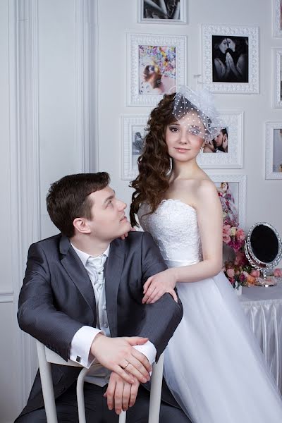 Wedding photographer Ekaterina Marinina (marinina). Photo of 10 April 2013