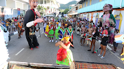 Chomee and traditional dance group at the 33nd Festival Creole.