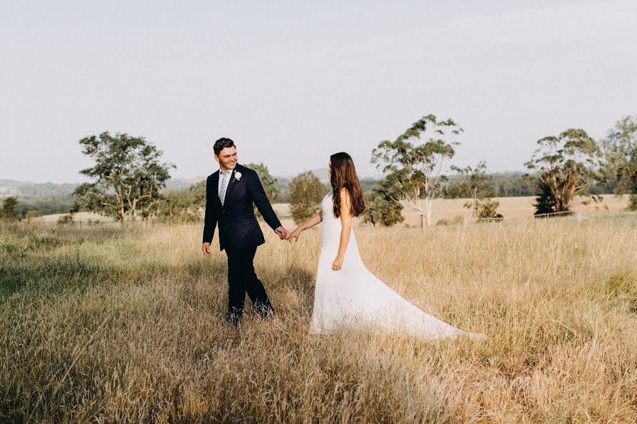 Fotografo di matrimoni Emily Obrien (emilyobrien). Foto del 7 marzo 2019