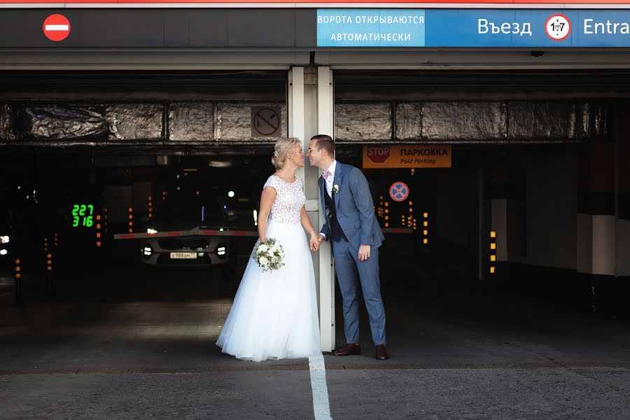 Fotógrafo de bodas Olga Tkachenko (tkachenkooly). Foto del 3 de septiembre 2019