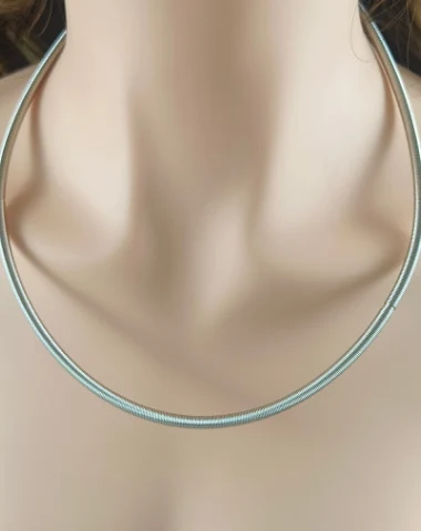 Collier kaki européen et américain - 2