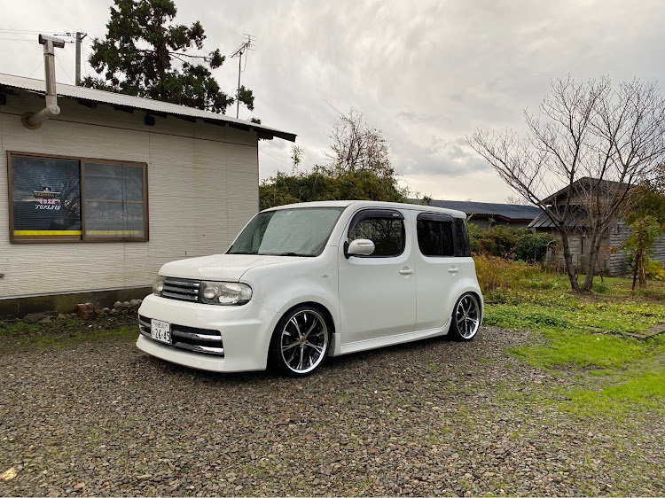 キューブの最近寒い・車高調整に関するカスタム事例の投稿画像1枚目