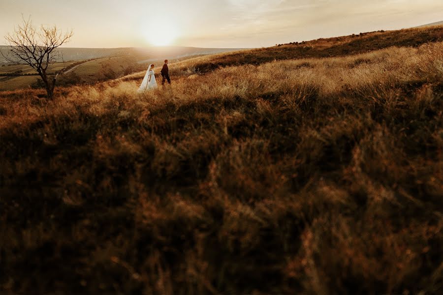 Fotografo di matrimoni Dorin Catrinescu (idbrothers). Foto del 18 agosto 2021