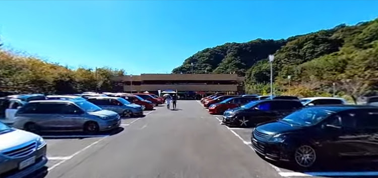 MPVのまだまだ現役!!Mazda MPV 全国 MT・MPV全国オフ10月29日・参加表明お待ちしております！・本部用のタープ・テーブル・椅子を貸して下さいm(_ _)m・ご当地土産大歓迎。ビンゴ大会の景品をご協力お願いします。に関するカスタム事例の投稿画像6枚目