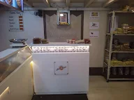 Panchratna Jalebi House photo 8