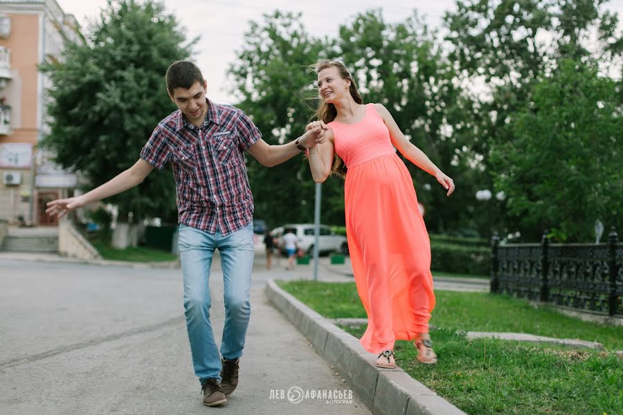 Fotógrafo de casamento Lev Afanasev (afalev). Foto de 4 de agosto 2015