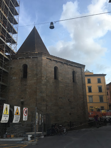 Chiesa Del Santo Sepolcro Pisa