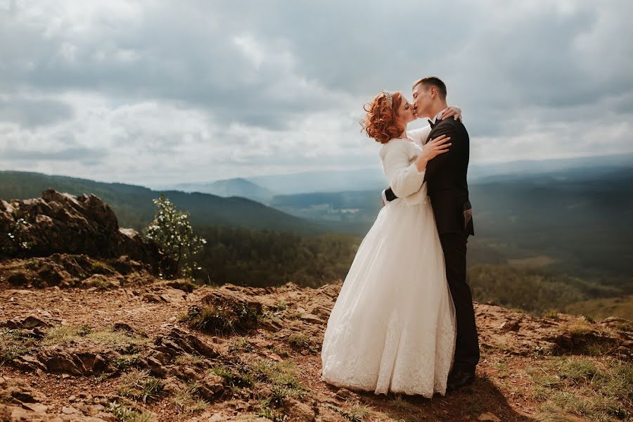 Hochzeitsfotograf Alla Mikityuk (allawed). Foto vom 11. September 2018