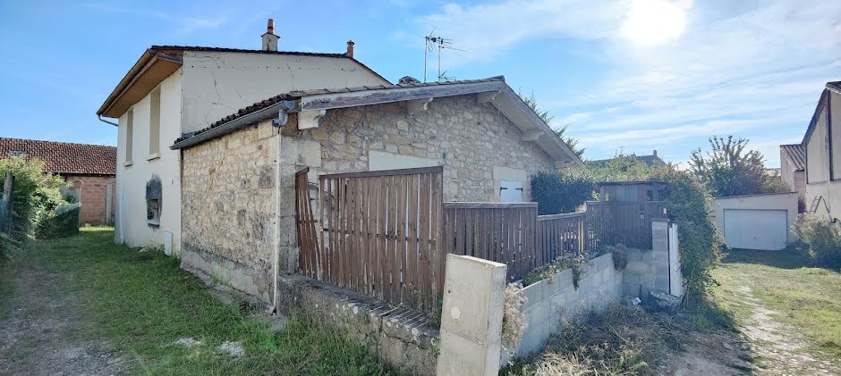 Vente maison 7 pièces 150 m² à Blaye (33390), 270 000 €