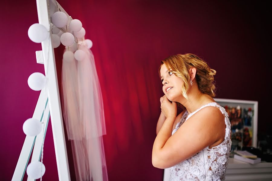 Fotógrafo de casamento Adam Szczepaniak (joannaplusadam). Foto de 4 de janeiro 2019