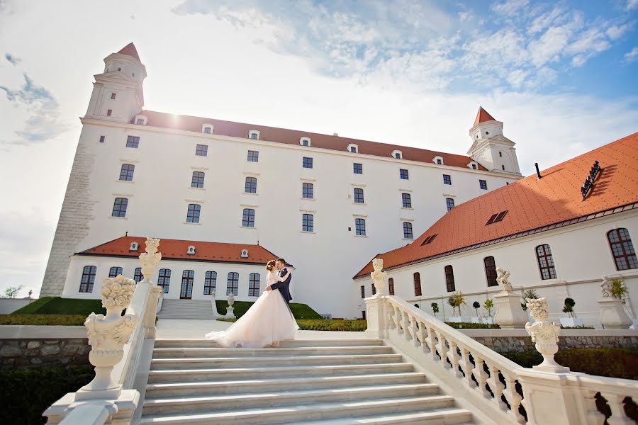 Wedding photographer Lenka Matušková (lenkamatuskova). Photo of 30 March 2018