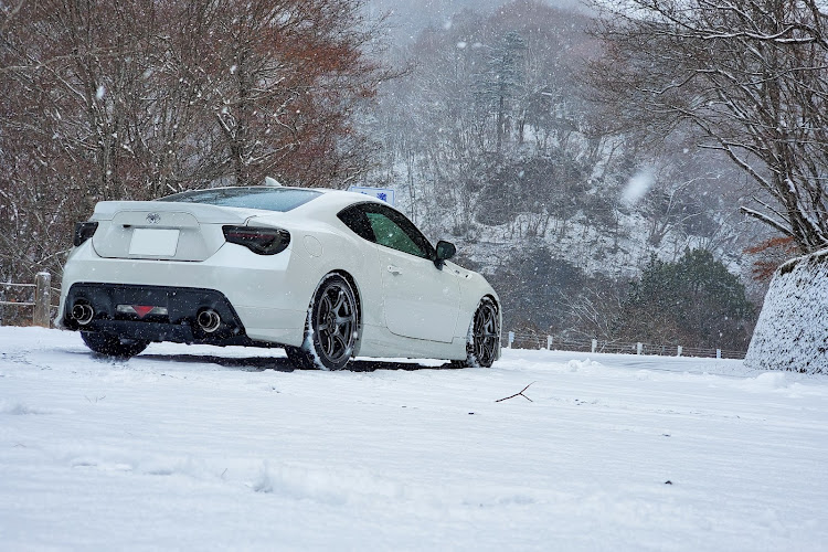 86の2021ベストショット・カレンダーに載ってみたい・12月にエントリーします・雪・雪景色に関するカスタム事例の投稿画像1枚目