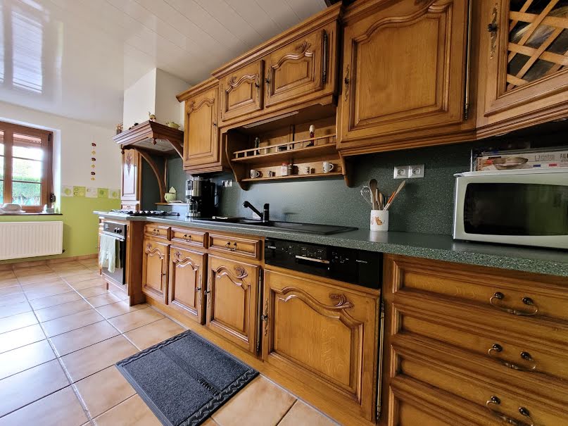 Vente maison 7 pièces 115 m² à Avesnes-sur-Helpe (59440), 265 000 €