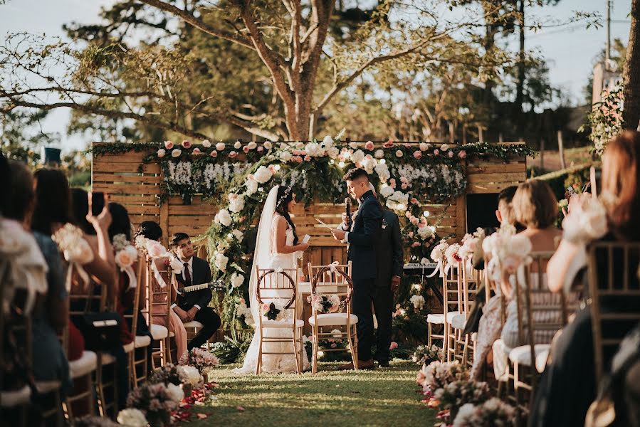 Fotografer pernikahan Adri Jeff Quintero (adrijeff). Foto tanggal 24 Juli 2021